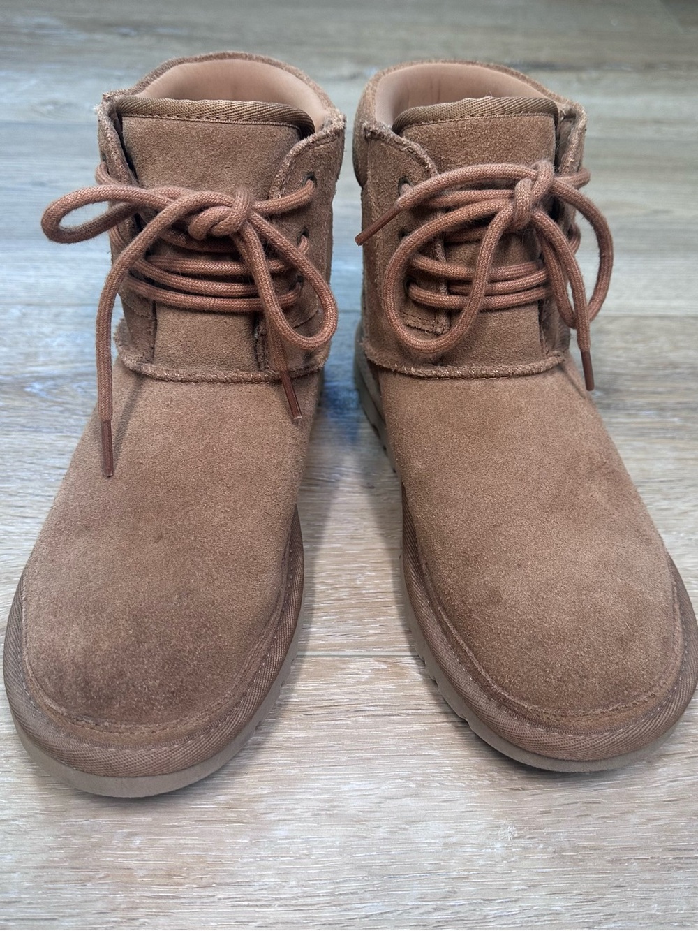UGG Chestnut Lace-Up Ankle Hiking Boots